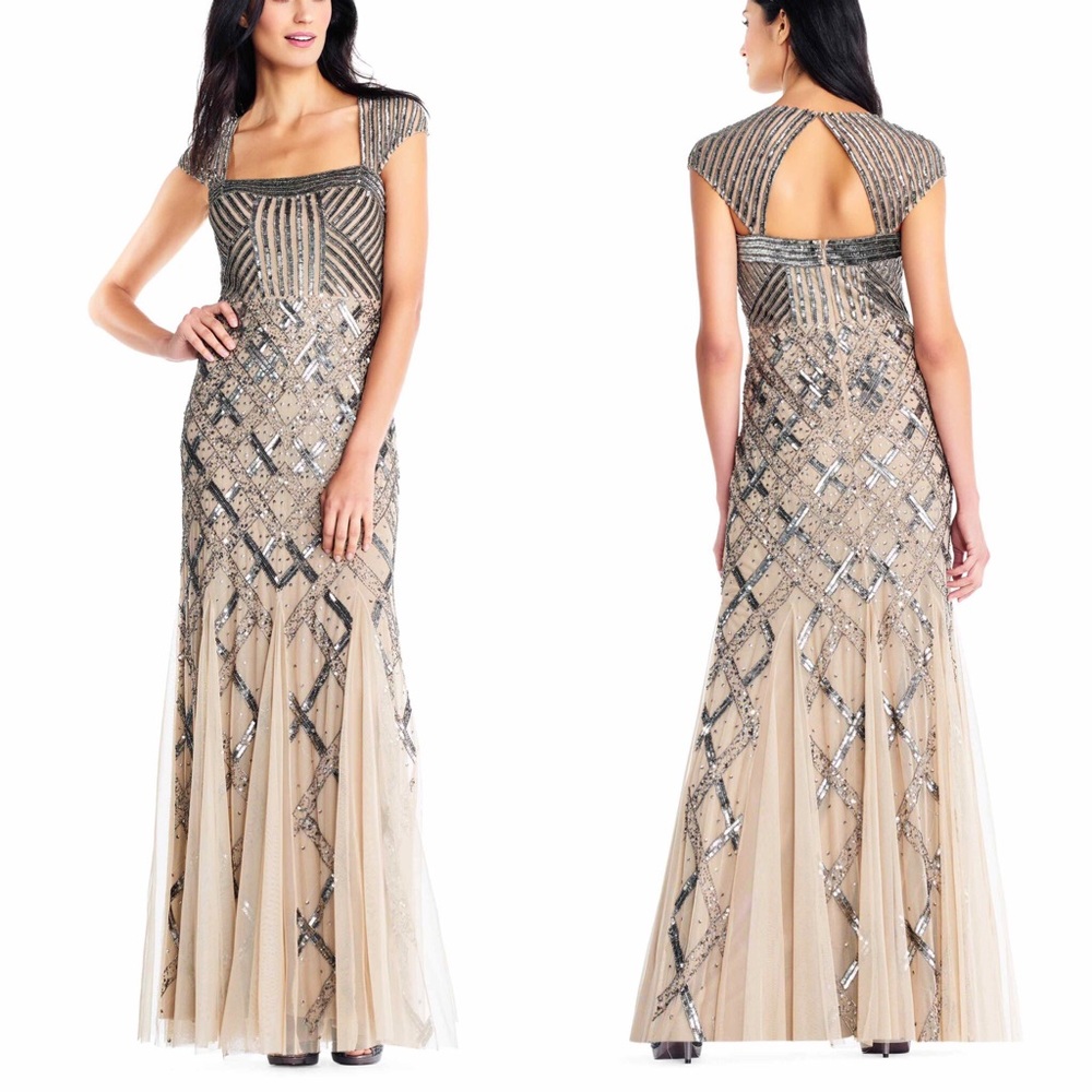 ✨Cap sleeve beaded gown with envelope back✨